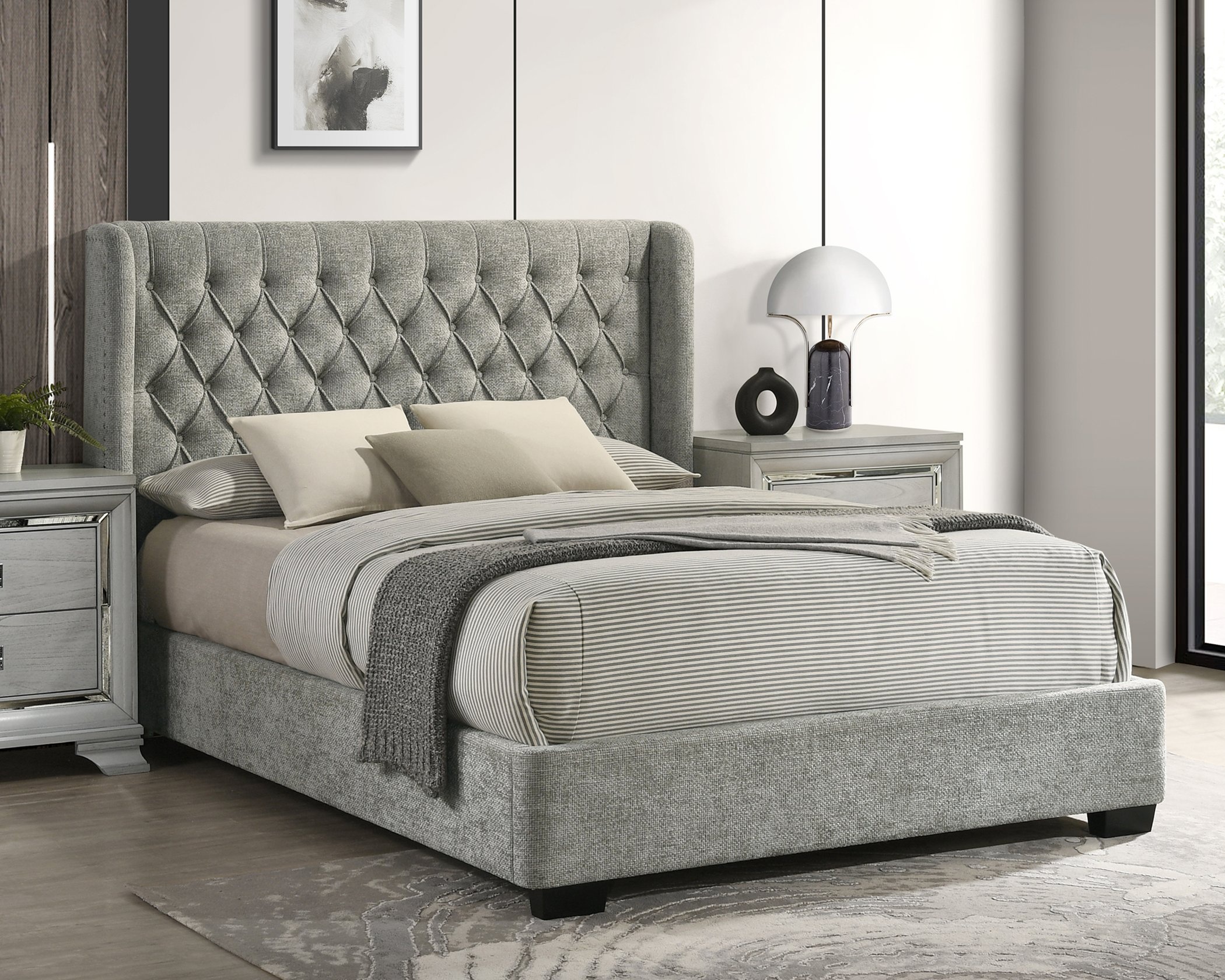 (image for) Daphne Light Grey